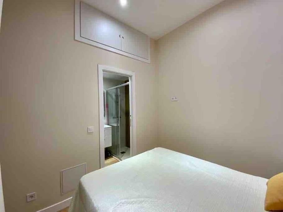 Apartments Madrid Lavapies-Reina Sofia ภายนอก รูปภาพ